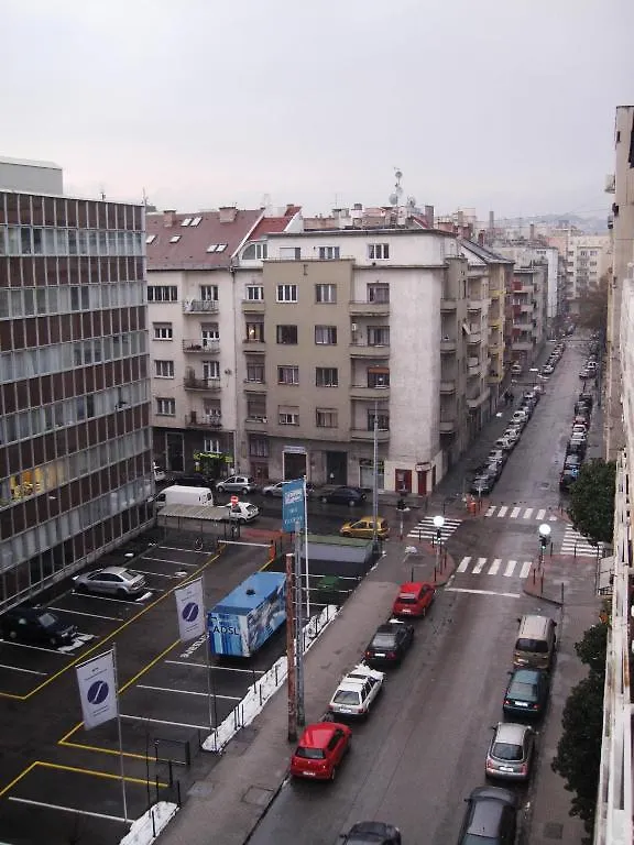 Ivy Apartments Budapest